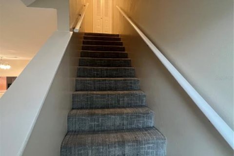 Condo in Orlando, Florida, 3 bedrooms № 2215781 - photo 18