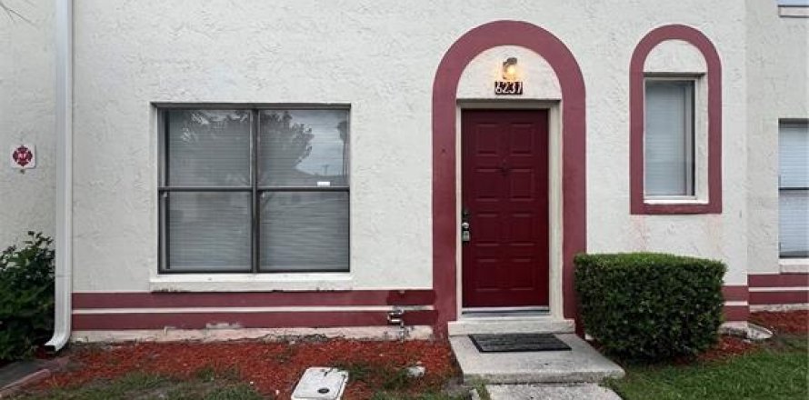 Condo in Orlando, Florida, 3 bedrooms № 2215781