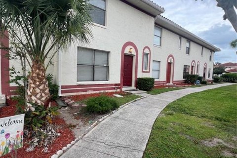 Condo in Orlando, Florida, 3 bedrooms № 2215781 - photo 2
