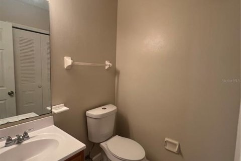 Condo in Orlando, Florida, 3 bedrooms № 2215781 - photo 14