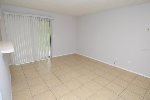 Condo in Tampa, Florida, 1 bedroom  № 1843537 - photo 16