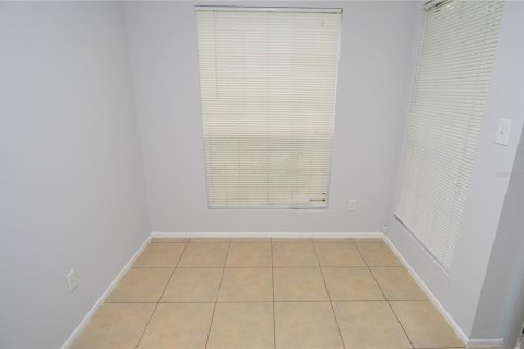 Condo in Tampa, Florida, 1 bedroom  № 1843537 - photo 12
