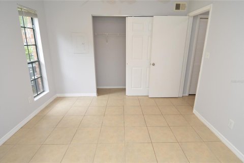 Condo in Tampa, Florida, 1 bedroom  № 1843537 - photo 29
