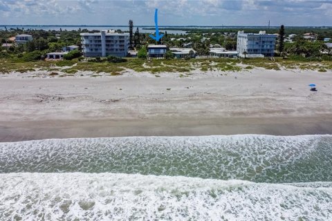 Condo in Cocoa Beach, Florida, 2 bedrooms  № 1643054 - photo 2