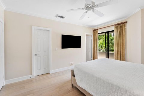 Condo in North Palm Beach, Florida, 3 bedrooms № 2261072 - photo 19