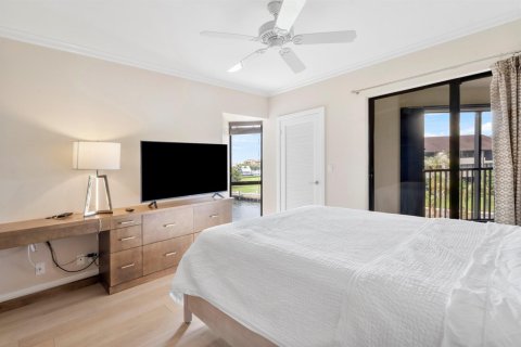 Condo in North Palm Beach, Florida, 3 bedrooms № 2261072 - photo 22