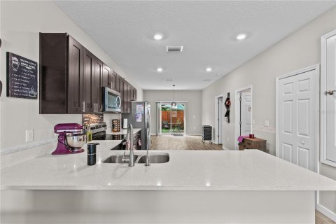 Duplex in Apopka, Florida 3 bedrooms, 144.93 sq.m. № 2314204 - photo 10