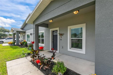 Duplex in Apopka, Florida 3 bedrooms, 144.93 sq.m. № 2314204 - photo 4