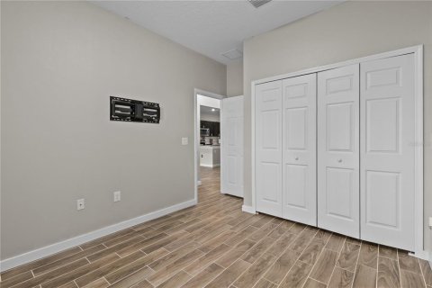 Duplex in Apopka, Florida 3 bedrooms, 144.93 sq.m. № 2314204 - photo 18