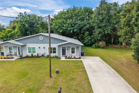 Duplex in Apopka, Florida 3 bedrooms, 144.93 sq.m. № 2314204 - photo 27
