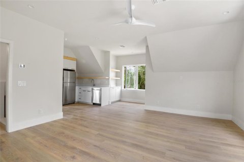 Apartamento en alquiler en Apopka, Florida, 2 habitaciones, 55.37 m2 № 2107077 - foto 8