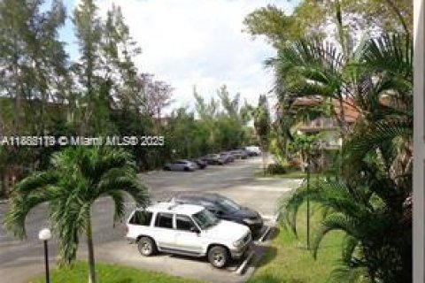 Condo in Lauderdale Lakes, Florida, 1 bedroom  № 1933643 - photo 26