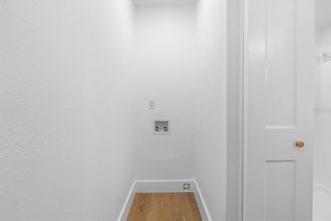 Купить таунхаус в Тампа, Флорида 4 комнаты, 120.96м2, № 2097023 - фото 11