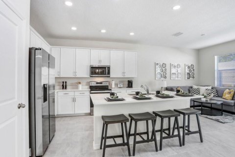 Townhouse in Seffner, Florida 3 bedrooms, 163.14 sq.m. № 1626492 - photo 6