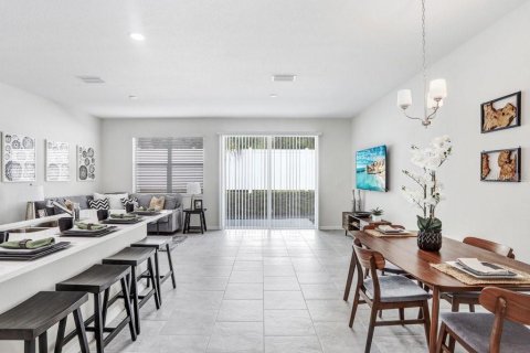 Townhouse in Seffner, Florida 3 bedrooms, 163.14 sq.m. № 1626492 - photo 4
