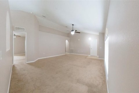 Casa en venta en Winter Haven, Florida, 3 dormitorios, 121.05 m2 № 1901555 - foto 5