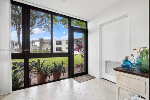 Condominio en venta en Margate, Florida, 2 dormitorios, 92.9 m2 № 2034402 - foto 15