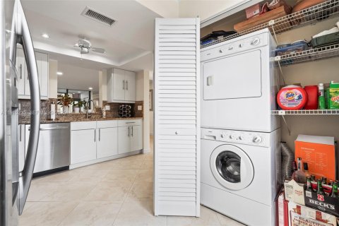 Condominio en venta en Margate, Florida, 2 dormitorios, 92.9 m2 № 2034402 - foto 4