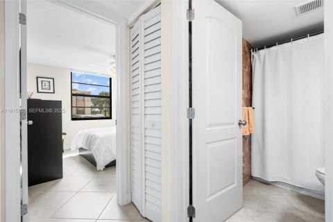 Condominio en venta en Margate, Florida, 2 dormitorios, 92.9 m2 № 2034402 - foto 20