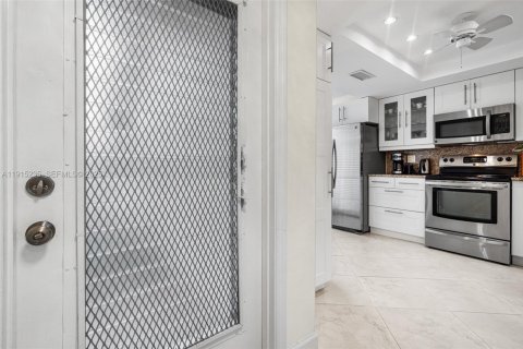 Condominio en venta en Margate, Florida, 2 dormitorios, 92.9 m2 № 2034402 - foto 6