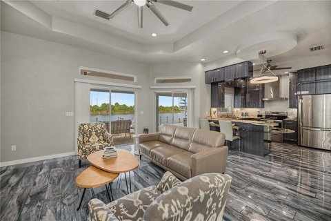 Villa ou maison à vendre à Port Charlotte, Floride: 3 chambres, 150.69 m2 № 2229109 - photo 3