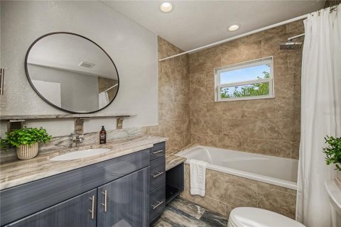 Villa ou maison à vendre à Port Charlotte, Floride: 3 chambres, 150.69 m2 № 2229109 - photo 29