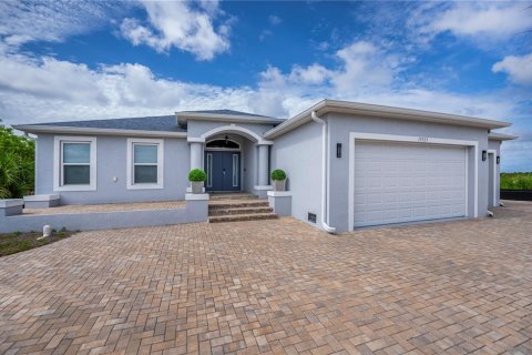 Villa ou maison à vendre à Port Charlotte, Floride: 3 chambres, 150.69 m2 № 2229109 - photo 2