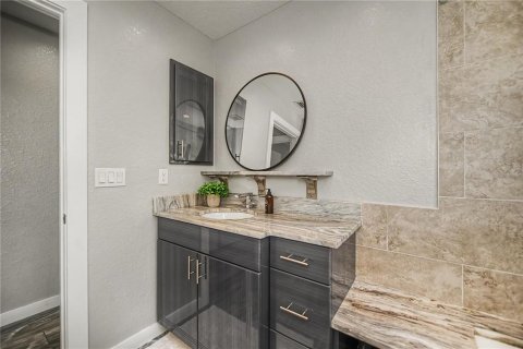Villa ou maison à vendre à Port Charlotte, Floride: 3 chambres, 150.69 m2 № 2229109 - photo 30