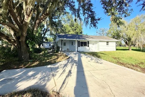 House in Ruskin, Florida 3 bedrooms, 119.01 sq.m. № 2431139 - photo 2