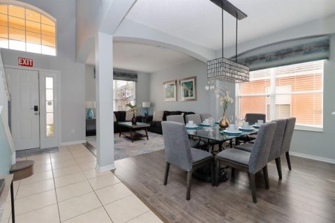 House in Kissimmee, Florida 6 bedrooms, 267.65 sq.m. № 2229285 - photo 12