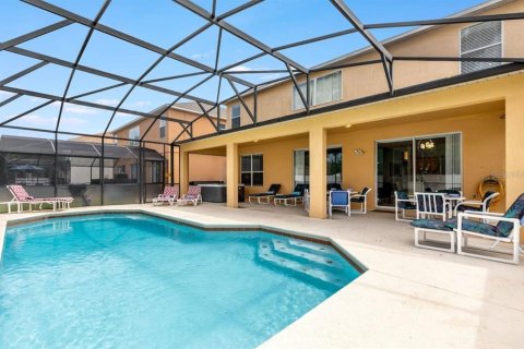 House in Kissimmee, Florida 6 bedrooms, 267.65 sq.m. № 2229285 - photo 2