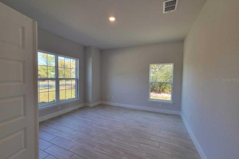 Casa en venta en Ocala, Florida, 4 dormitorios, 216.46 m2 № 1634462 - foto 5