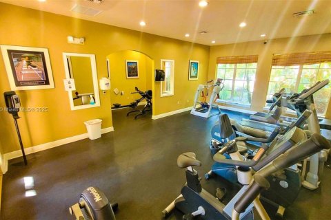 Condo in Miramar, Florida, 2 bedrooms  № 1967679 - photo 26