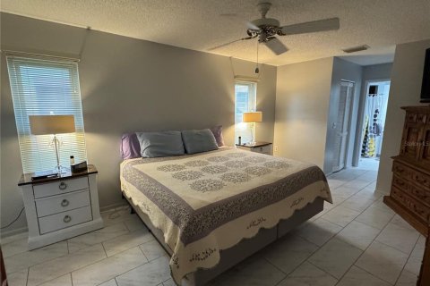 Villa ou maison à vendre à Spring Hill, Floride: 2 chambres, 166.11 m2 № 2211650 - photo 23
