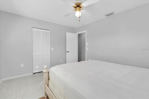 Villa ou maison à vendre à Spring Hill, Floride: 2 chambres, 166.11 m2 № 2211650 - photo 28