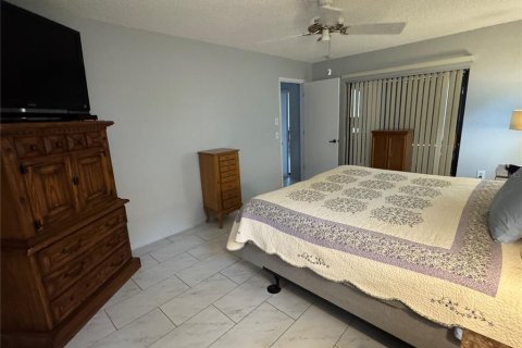 Villa ou maison à vendre à Spring Hill, Floride: 2 chambres, 166.11 m2 № 2211650 - photo 22