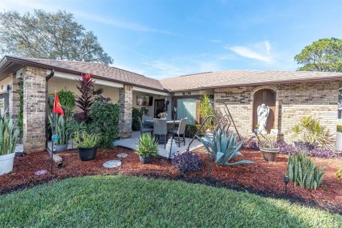 Villa ou maison à vendre à Spring Hill, Floride: 2 chambres, 166.11 m2 № 2211650 - photo 4