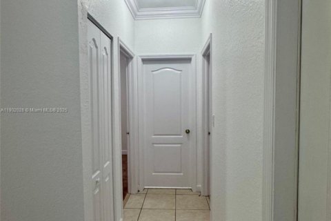 Villa ou maison à louer à Cutler Bay, Floride: 3 chambres, 151.15 m2 № 1953520 - photo 17