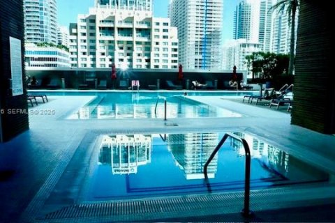 Condo in Miami, Florida, 1 bedroom  № 2002572 - photo 26