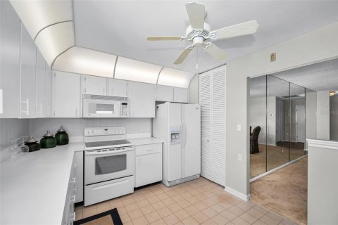 Купить кондоминиум в Беллеэйр Блафс, Флорида 4 комнаты, 145.39м2, № 2151470 - фото 10