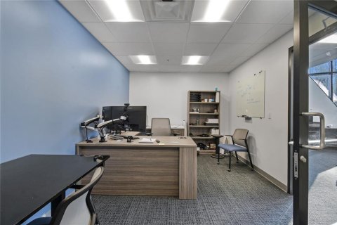 Commercial property in Jacksonville, Florida № 1518839 - photo 16