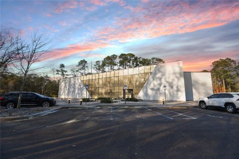 Commercial property in Jacksonville, Florida № 1518839 - photo 1