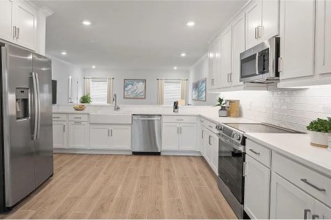 Townhouse in Wesley Chapel, Florida 3 bedrooms, 203.64 sq.m. № 1917412 - photo 9