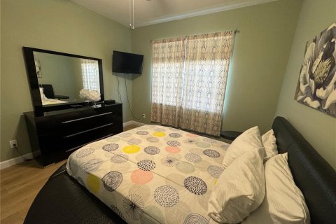 Casa en alquiler en Kissimmee, Florida, 6 dormitorios, 305.74 m2 № 1376408 - foto 25
