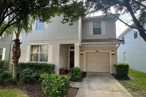 Casa en alquiler en Kissimmee, Florida, 6 dormitorios, 305.74 m2 № 1376408 - foto 1