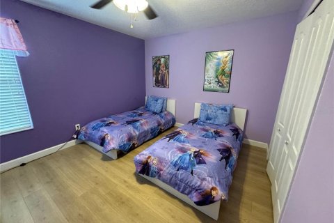 Casa en alquiler en Kissimmee, Florida, 6 dormitorios, 305.74 m2 № 1376408 - foto 29