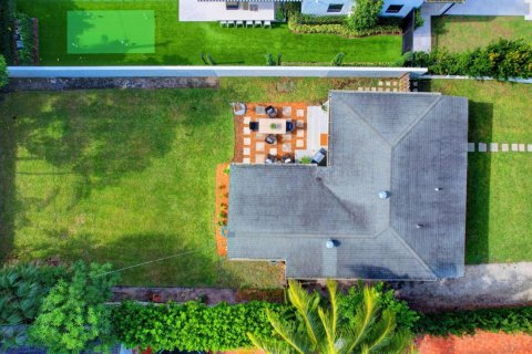 Villa ou maison à West Palm Beach, Floride 3 chambres, 99.13 m2 № 936577