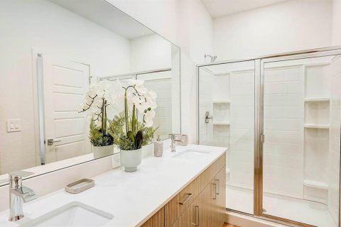 Touwnhouse à louer à Lakewood Ranch, Floride: 4 chambres, 171.68 m2 № 1590614 - photo 12