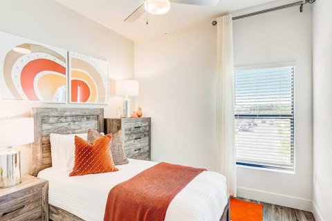 Touwnhouse à louer à Lakewood Ranch, Floride: 4 chambres, 171.68 m2 № 1590614 - photo 15