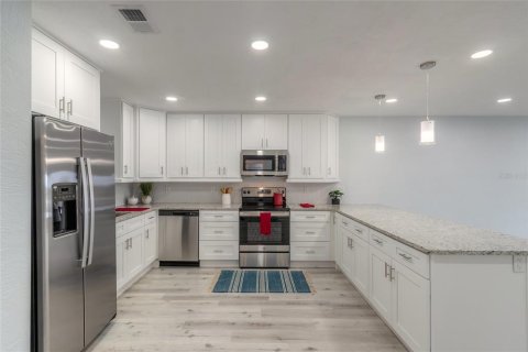 Apartment in Port Orange, Florida 2 bedrooms, 106 sq.m. № 2398347 - photo 5